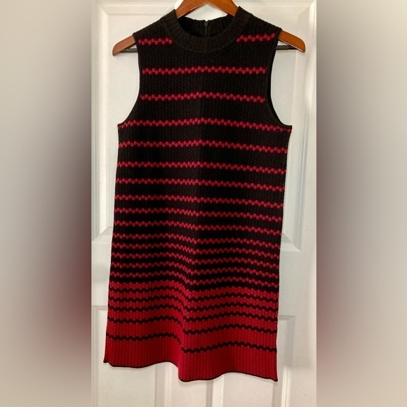 NIC+ZOE Dresses & Skirts - Nic+Zoe Black Red Knit dress - size SP